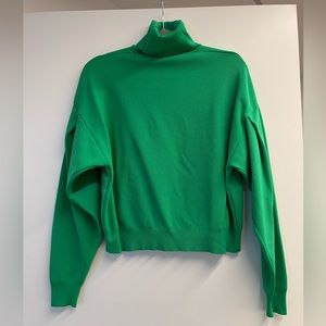Turtle neck sweater